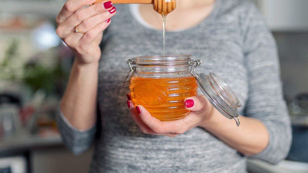 Benefits of Eating Honey For Women