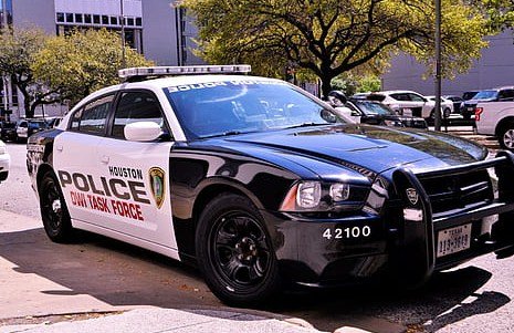 Man killed in police chase crash in Burlington